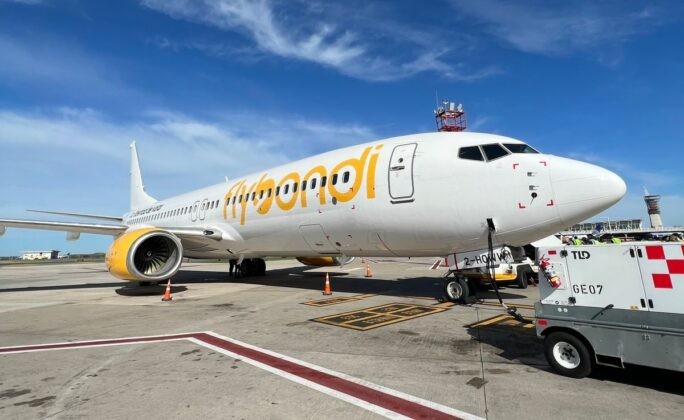 EL DESASTRE DE FLYBONDI NO TIENE FIN: CANCELÓ MÁS DE 30 VUELOS EN UN DÍA Y ESTALLÓ LA POLÉMICA