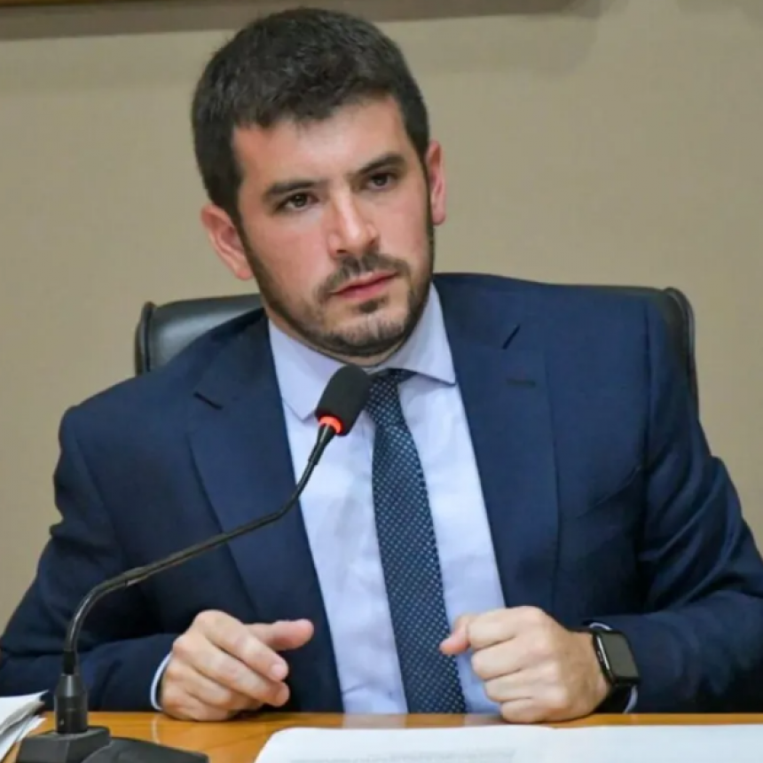 NUEVA ERA EN LA UCR: ASUME UN INTENDENTE JOVEN